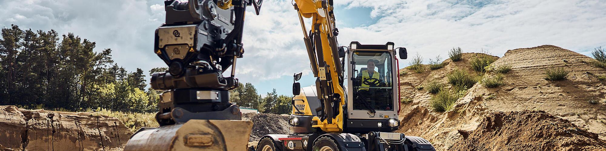 excavator ew100
