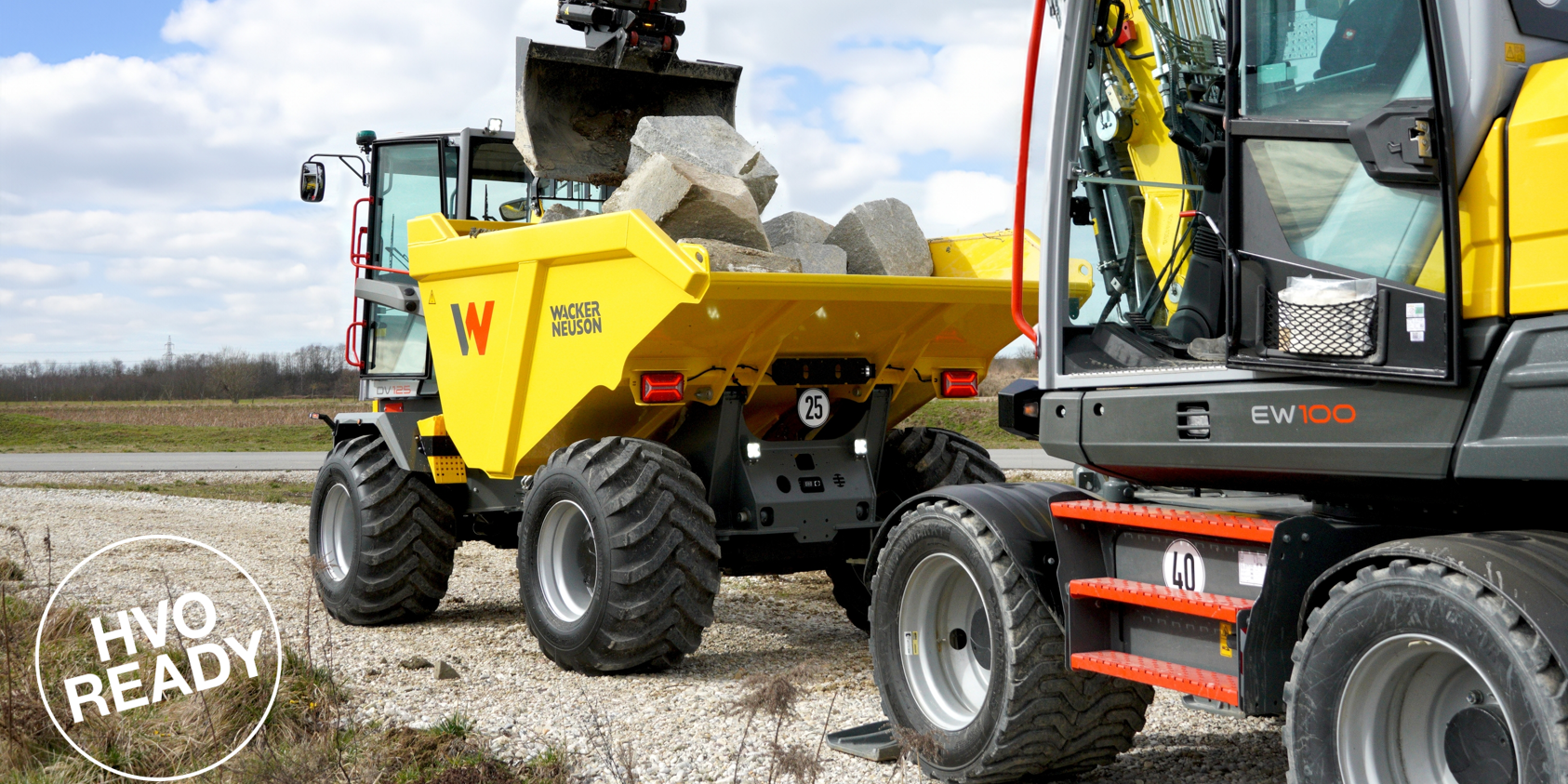 Spolupráce rypadla a sklápěče značky Wacker Neuson